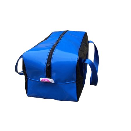 Dust & Iron makeup and toiletry bag in PVC vinyl with reinforced handles – durable organiser for cosmetics and everyday essentials.