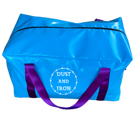 “Durable saddle bag for equestrian gear – water-resistant and spacious”