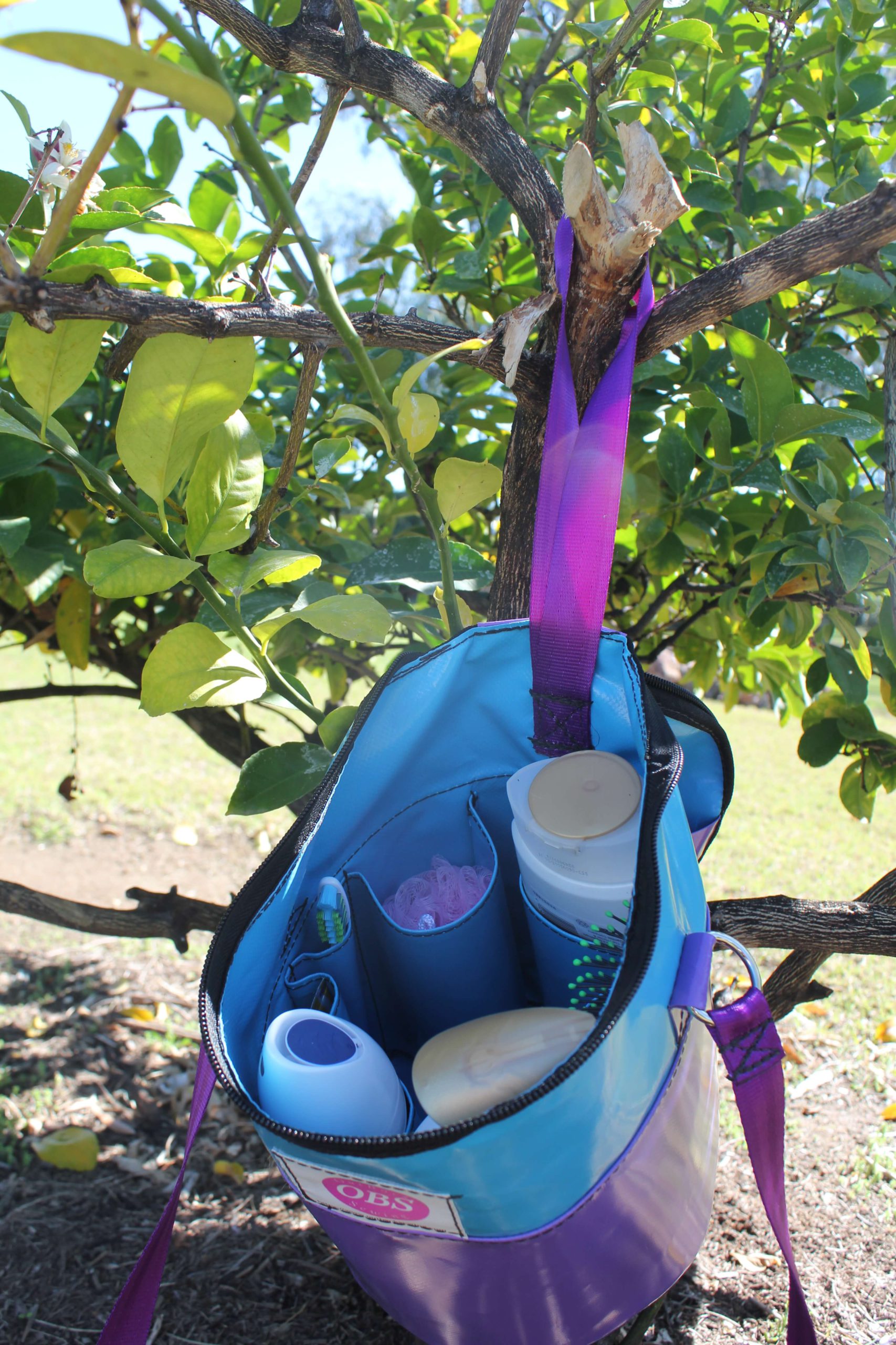 Dust & Iron Shower Mate Bag made from PVC – durable water-resistant bag for toiletries and shower gear.